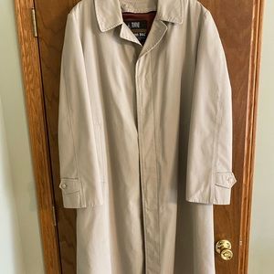 Vintage London Fog Trenchcoat